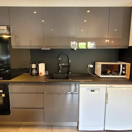 Appartement Renove Familial, Vieux Village, Proche Pistes Et Commerces, 4 Pers. - Fr-1-598-168 *